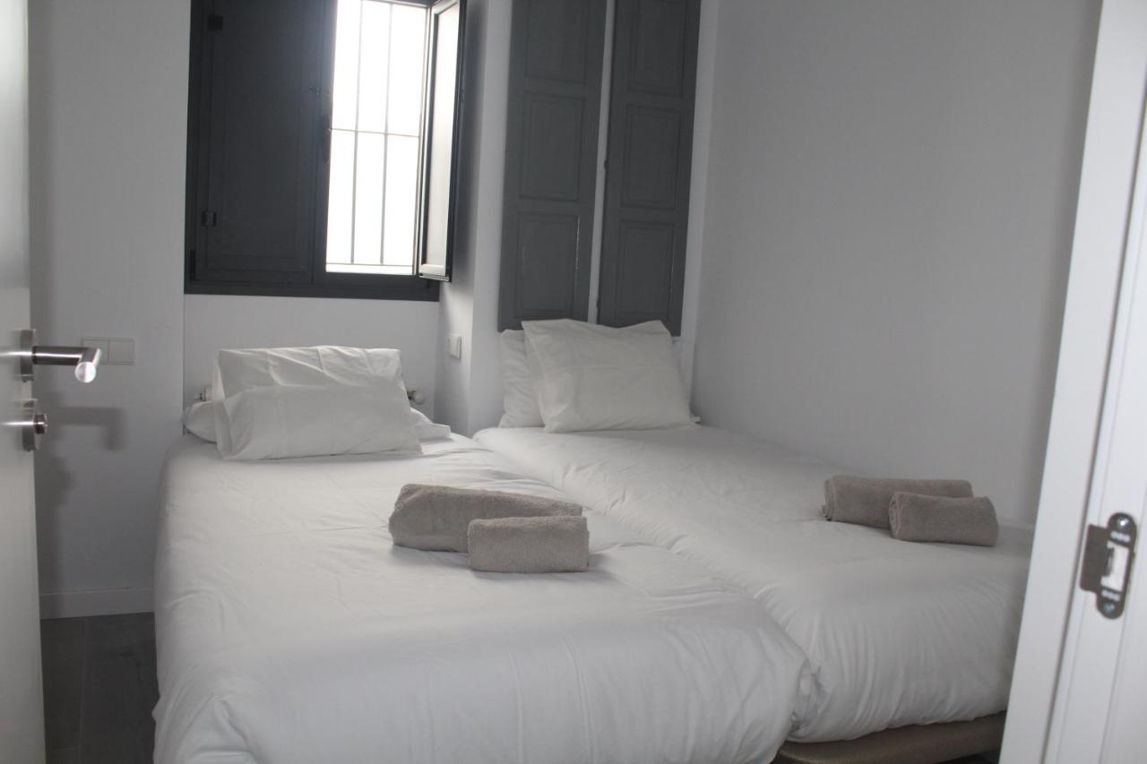Cozy & Modern Hombre De Piedra Appartamento Siviglia